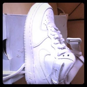 Kids sneakers